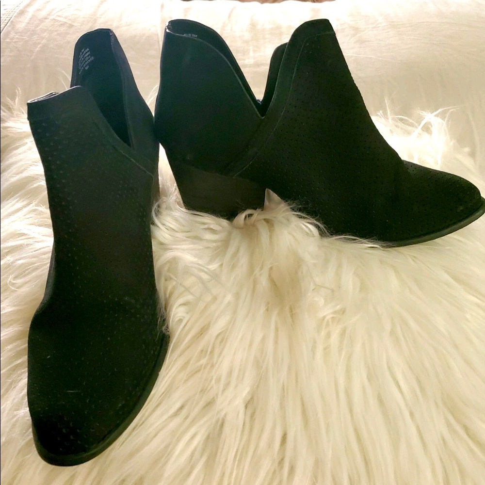 Steve Madden  Womens Boots